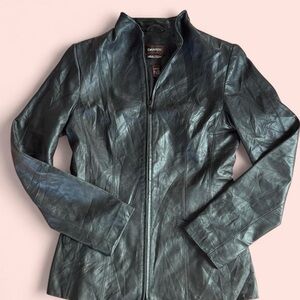 Danier Women's Sleek Black Leather Jacket